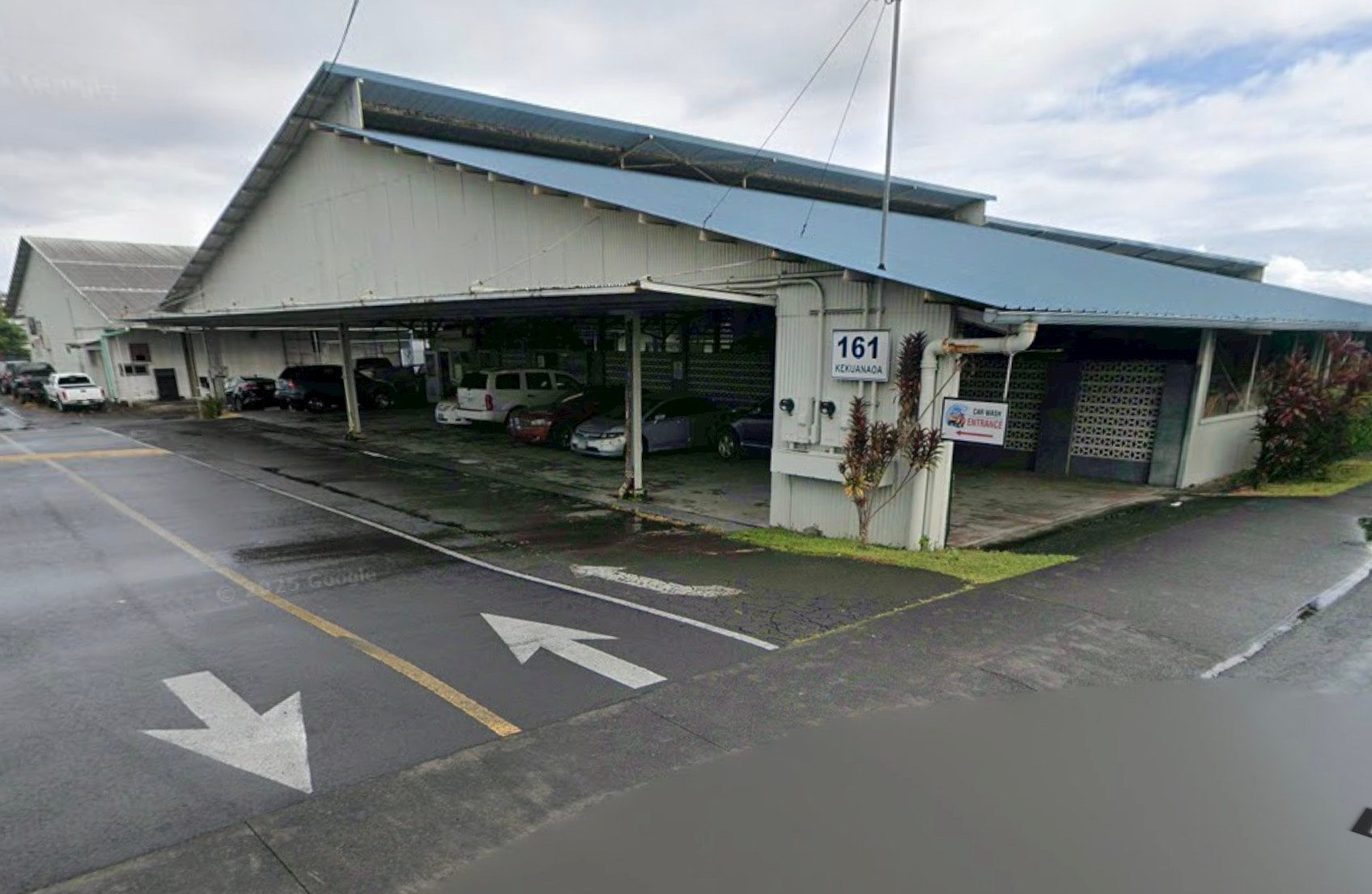 Street view near Tom's Automotive LLC in Hilo, Hawaii